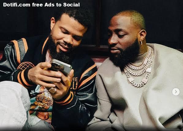 Davido performs grooms men duties at manager Asa Asikas traditional wedding